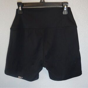 SET Active Black Women's Shorts